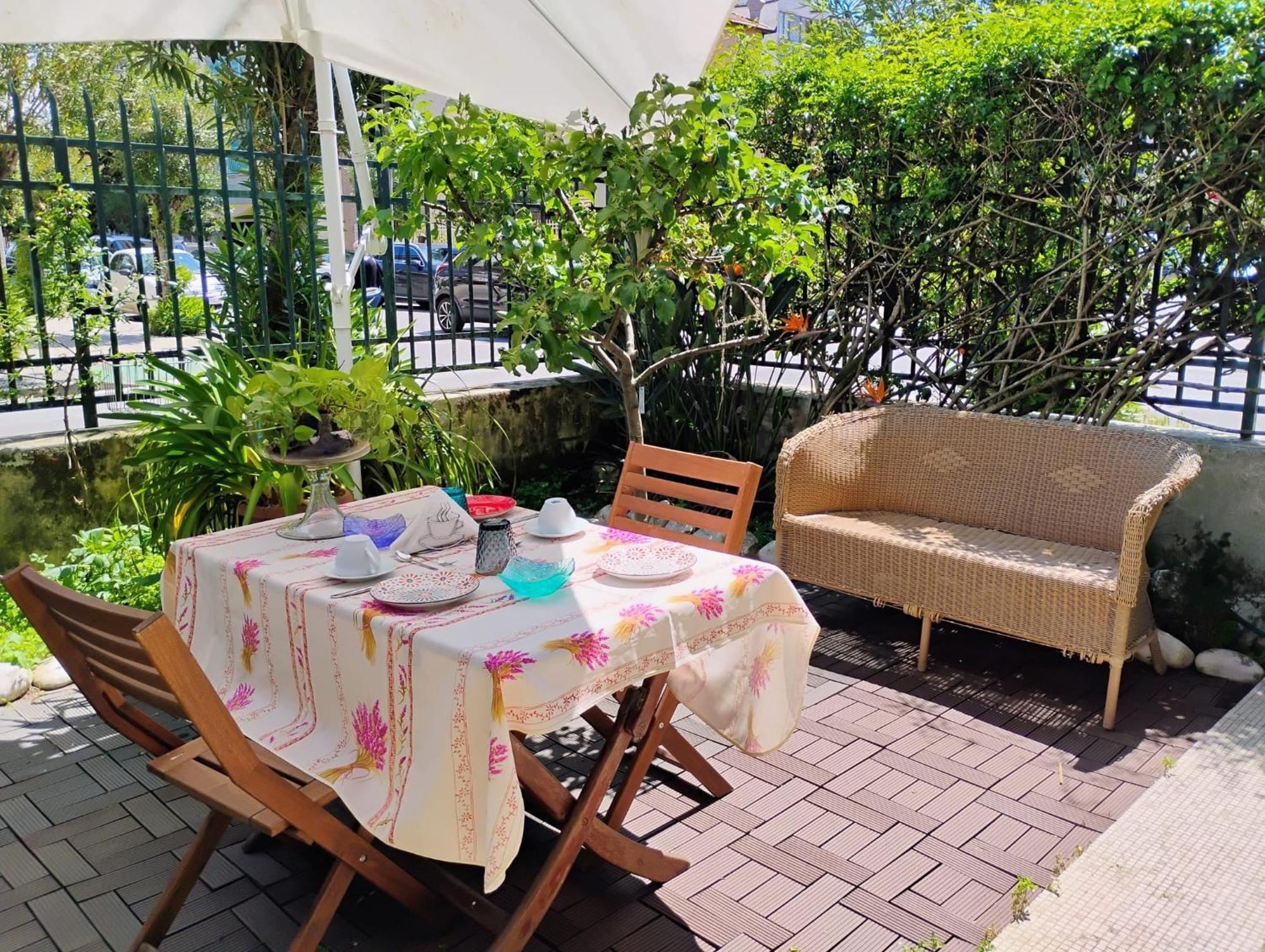 Bed and Breakfast Casa Fornaciari Viareggio Exterior foto